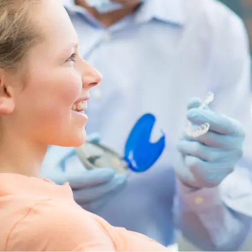 invisalign-at-the-dentist